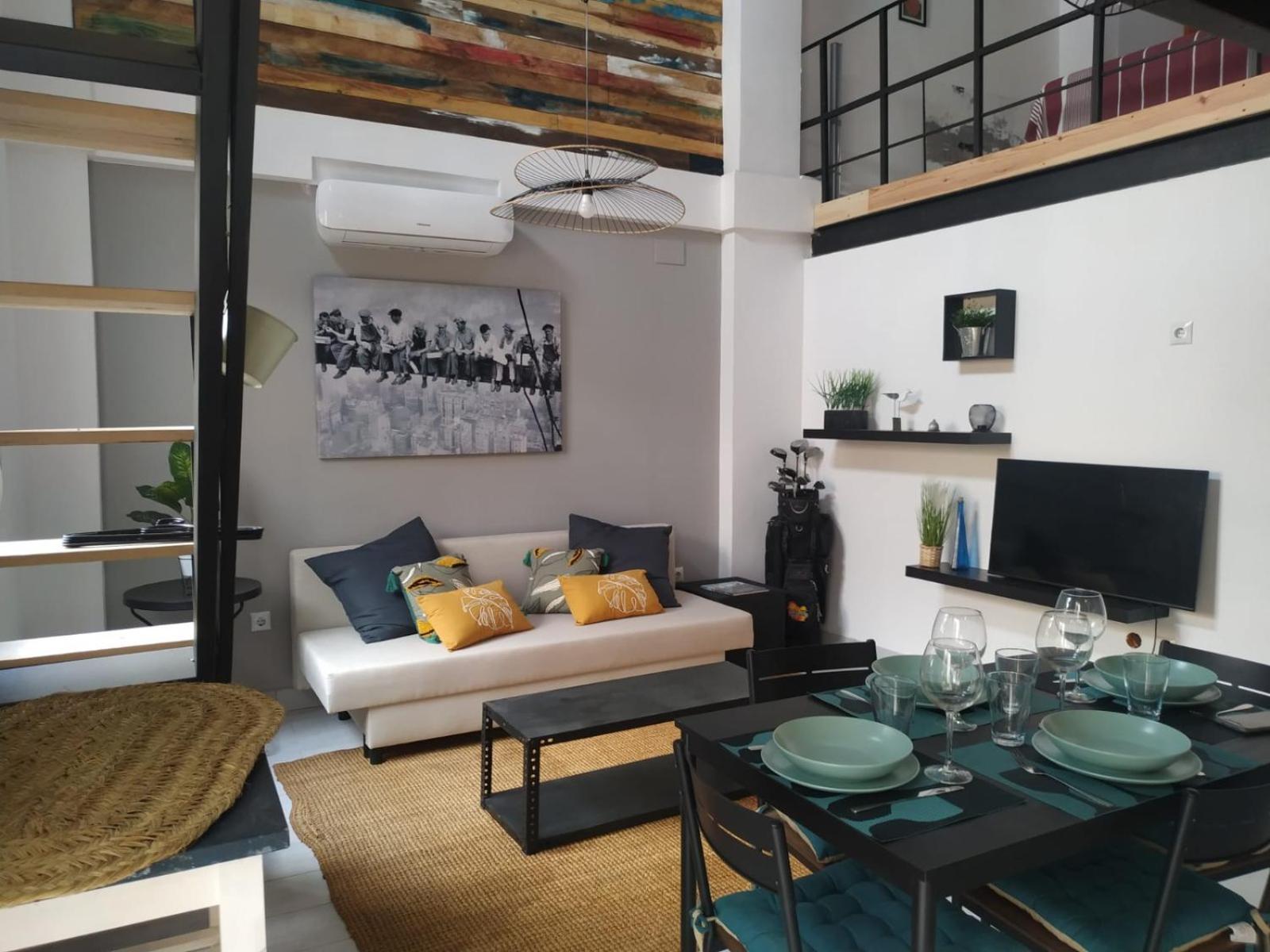 Centrico Apartamento Familiar Con Patio Privado Alicante Kültér fotó
